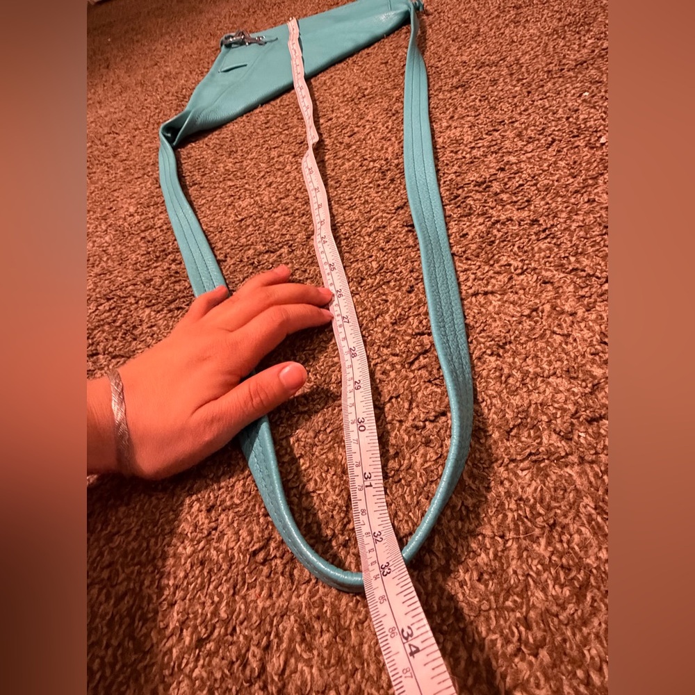 Chic Mint Shoulder Bag - Picture 10 of 12